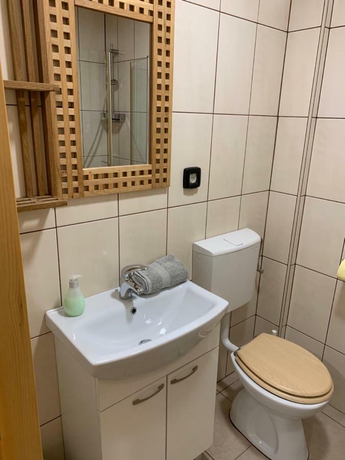 Ližnjan Apartments Ceh מראה חיצוני תמונה